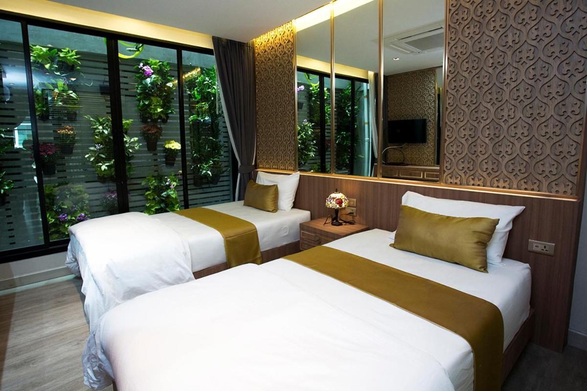 Ghee Gelato House Bed & Breakfast กรุงเทพมหานคร ภายนอก รูปภาพ